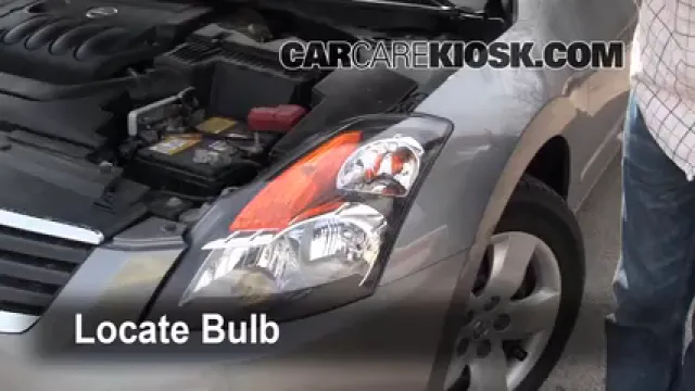 2007 Nissan Altima S 2.5L 4 Cyl. Éclairage Feu de jour (remplacer l'ampoule)